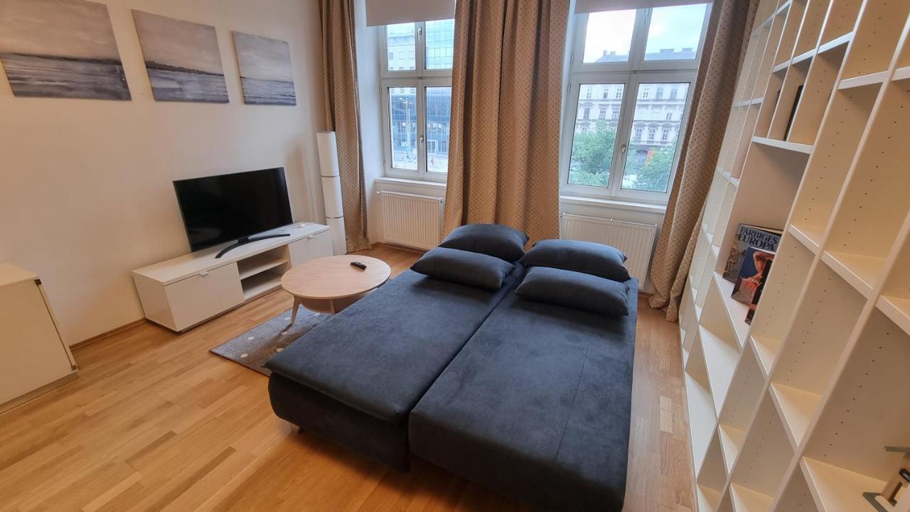 Sunny Apartment Next To Metro 1Br Vienna Exterior photo
